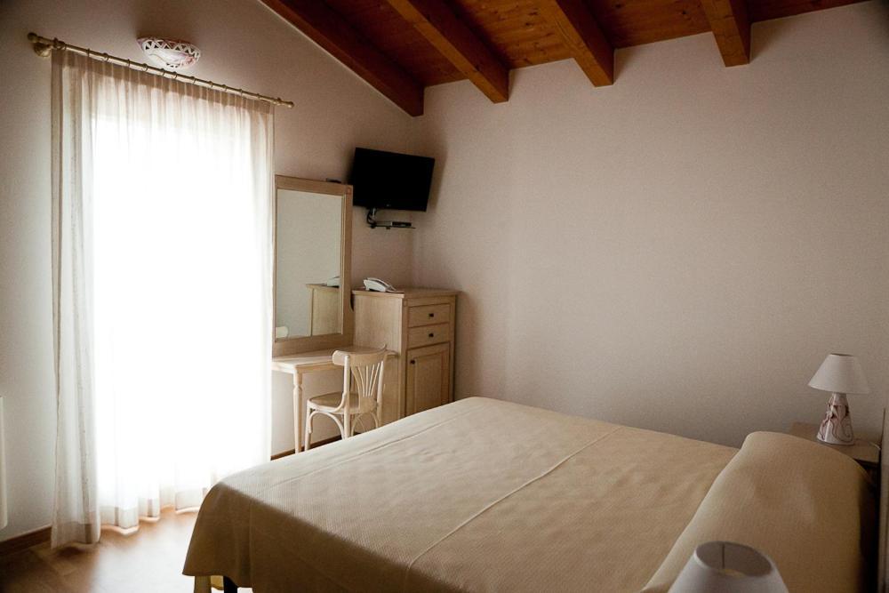 Ladino Room & Breakfast Ferrara Pokój zdjęcie